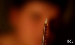 60% of respondents say that the media glamorizes addiction