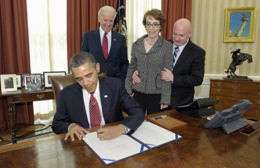 Compromise Or Not? Americans Favor Compromise For Both Gop And President Obama image